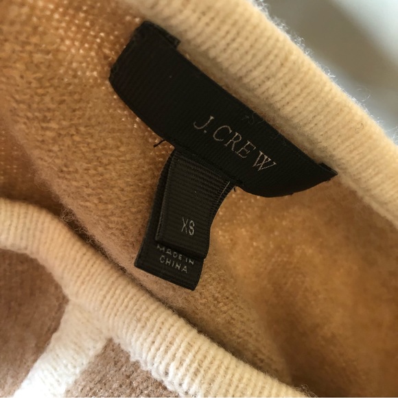 J. Crew 100% Wool Soft Tan Crew Neck Sweater with White Trim - Picture 3 of 7